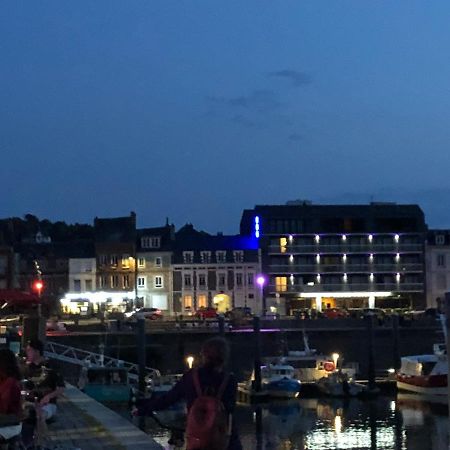 Au Coeur Du Marche 4 Etoiles Lägenhet Fécamp Exteriör bild
